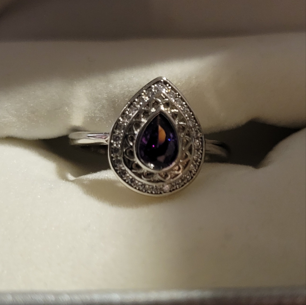 Fragrant Jewels Size 5 Ring